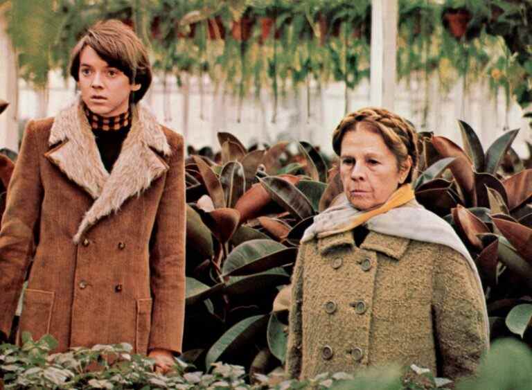 HAROLD AND MAUDE, Bud Cort, Ruth Gordon, 1971