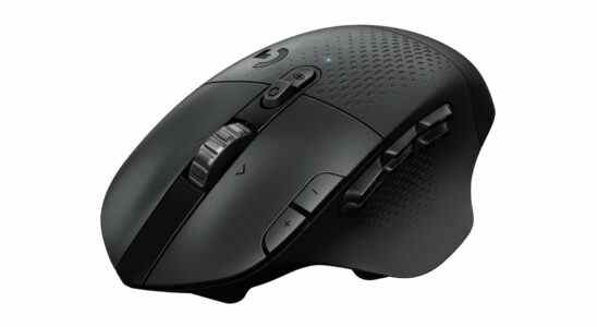 Obtenez 40 % de réduction sur cette souris de jeu sans fil Logitech pour les jeux MMO