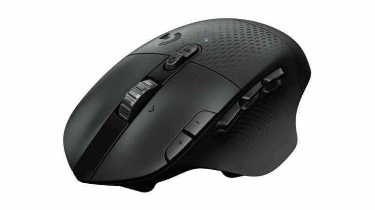 Obtenez 40 % de réduction sur cette souris de jeu sans fil Logitech pour les jeux MMO
