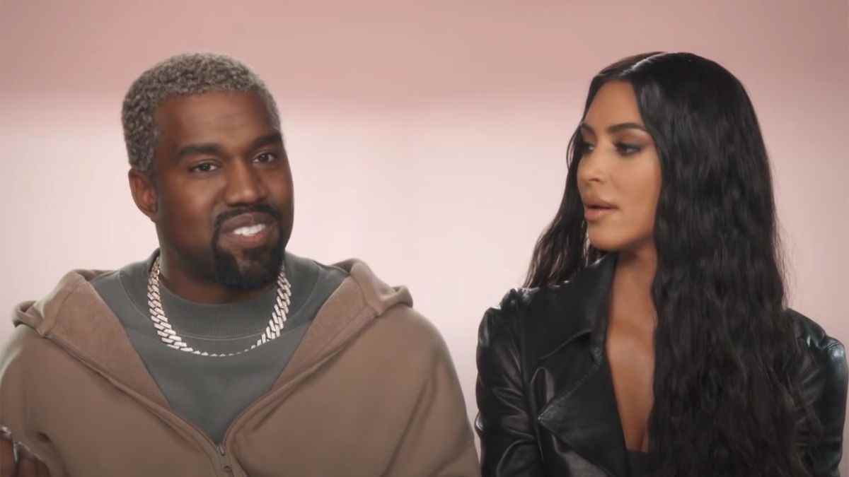 On dirait que Kanye West et Kim Kardashian sont poursuivis pour infraction maintenant 
