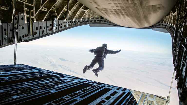 Paramount règle une poursuite d'assurance pour les retards de "Mission : Impossible 7"
	
	
