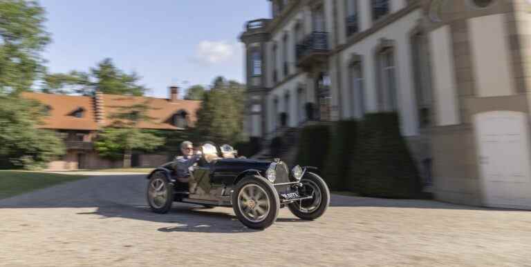 Pourquoi la Bugatti Type 51 ressemble étrangement à une Mazda RX-7 de première génération