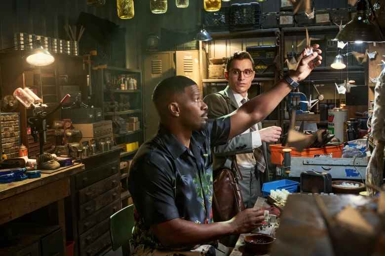 QUART DE JOUR.  (L à R) Jamie Foxx comme Bud et Dave Franco comme Seth dans Day Shift.  Cr.  Parrish Lewis/Netflix © 2022