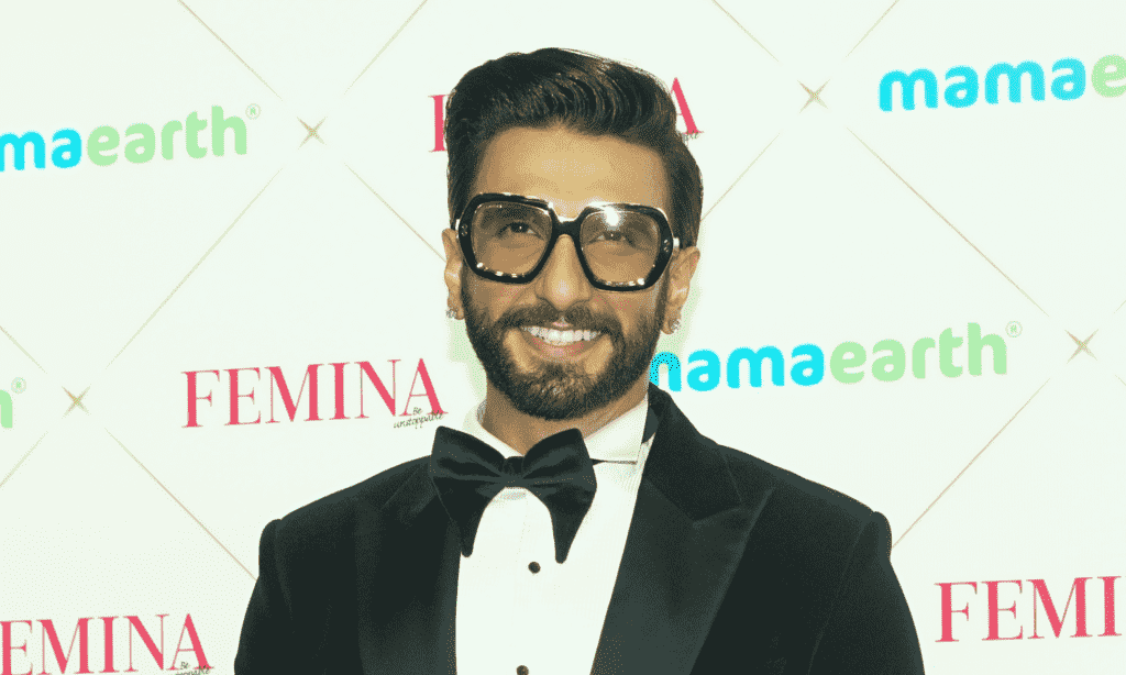 Ranveer Singh se déshabille et claque les haineux : « Quiconque me juge peut manger mon putain de cul » Le plus populaire doit lire
	
	
