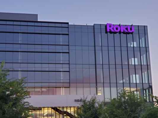 Roku pointe du doigt le ralentissement de la publicité pour avoir raté la cible des résultats trimestriels