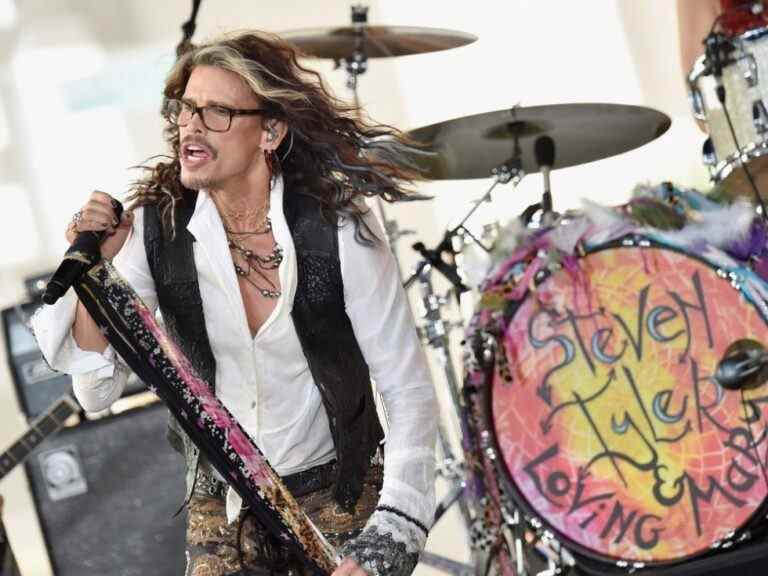 Steven Tyler va « extrêmement bien » après une cure de désintoxication