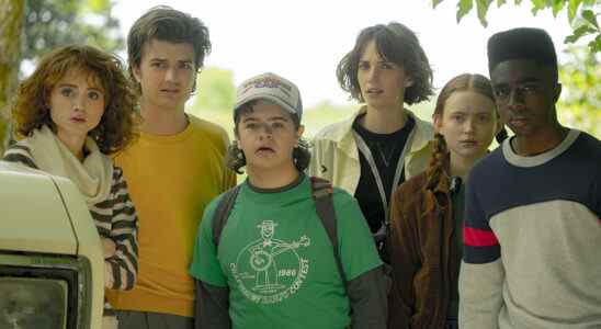 "Stranger Things 4" dévoile la bande originale complète, y compris le remix étendu de "Separate Ways (Worlds Apart)" de Journey avec Steve Perry