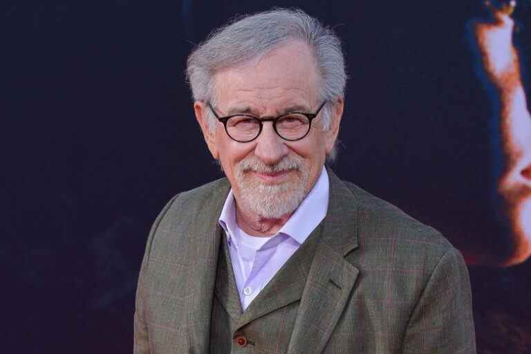 HOLLYWOOD, LOS ANGELES, CALIFORNIA, USA - APRIL 21: American film director Steven Spielberg arrives at the 2022 TCM Classic Film Festival Opening Night 40th Anniversary Screening Of 'E.T. The Extra-Terrestrial' held at the TCL Chinese Theatre IMAX on April 21, 2022 in Hollywood, Los Angeles, California, United States. (Photo by Image Press Agency/Sipa USA)(Sipa via AP Images)