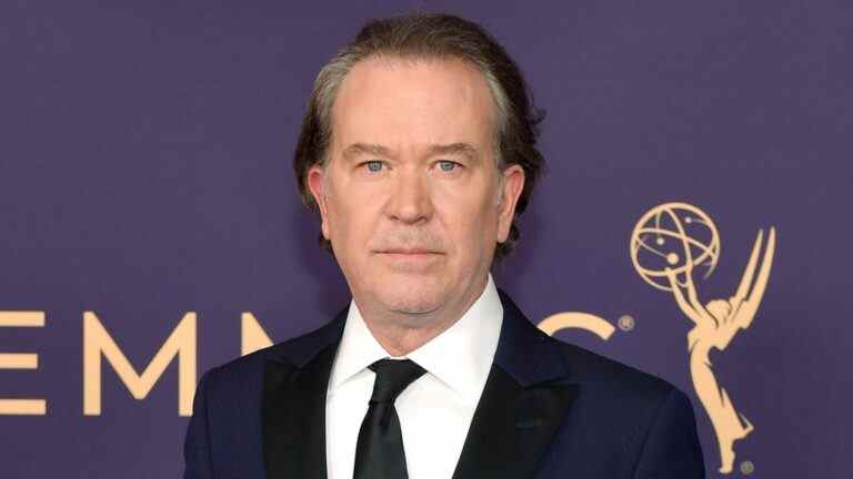 Timothy Hutton contre-attaqué par le producteur de "Leverage: Redemption" pour un différend contractuel
