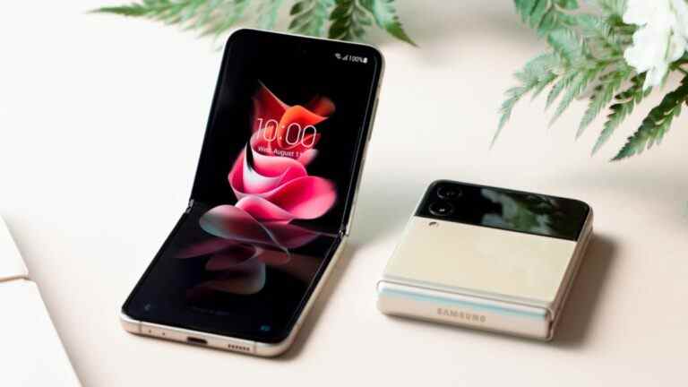 Des photos réelles de la fuite du Galaxy Z Fold 4 et du Galaxy Z Flip 4 en ligne