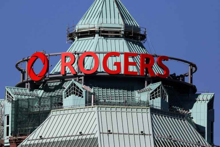 Une panne majeure de Rogers cause des problèmes d’Internet et de réseau mobile partout au Canada