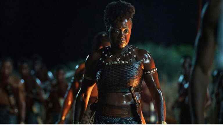 Viola Davis de The Woman King défend un film « fictif » suite à des allégations d’inexactitude historique