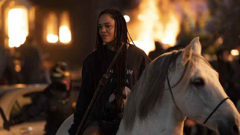 Voici les personnages Marvel que Tessa Thompson veut dans un film solo de Valkyrie
