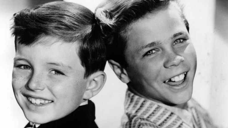 En souvenir de Tony Dow (Wally Cleaver), du retour de "Afraid of the Dark" et de "City on a Hill", "Naked" est gelé
