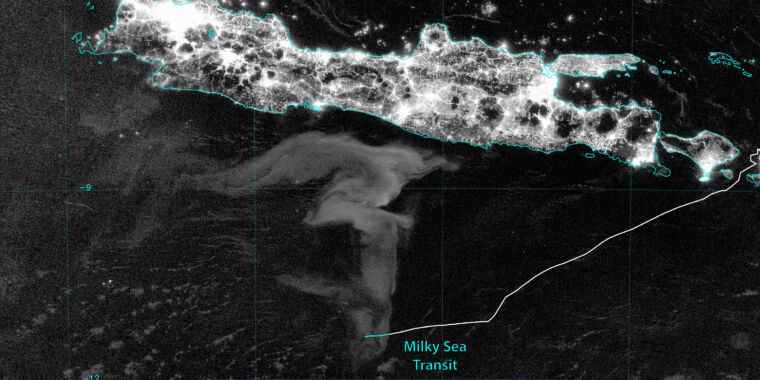 Des images satellites + une excursion en bateau chanceuse donnent de nouvelles informations sur les « mers laiteuses » rougeoyantes