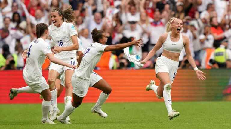 La reine salue la victoire de l’Angleterre à l’Euro 2022 comme une « inspiration pour les filles et les femmes »