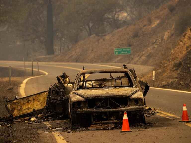 2 corps retrouvés dans un véhicule incendié dans la zone des incendies de Californie