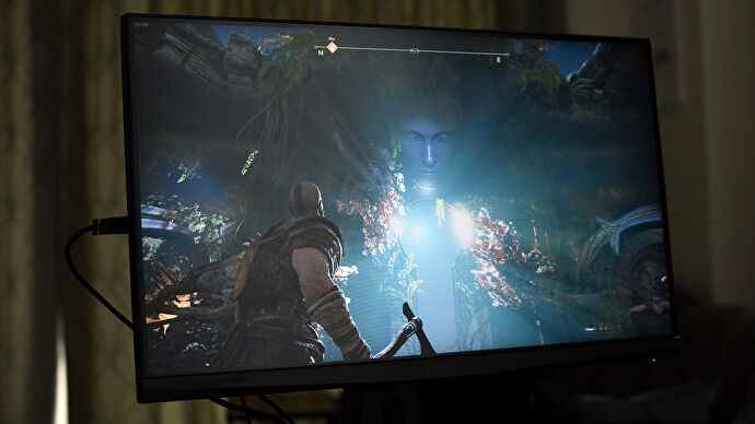 God of War exécuté sur le moniteur de jeu MSI Oculux NXG253R.