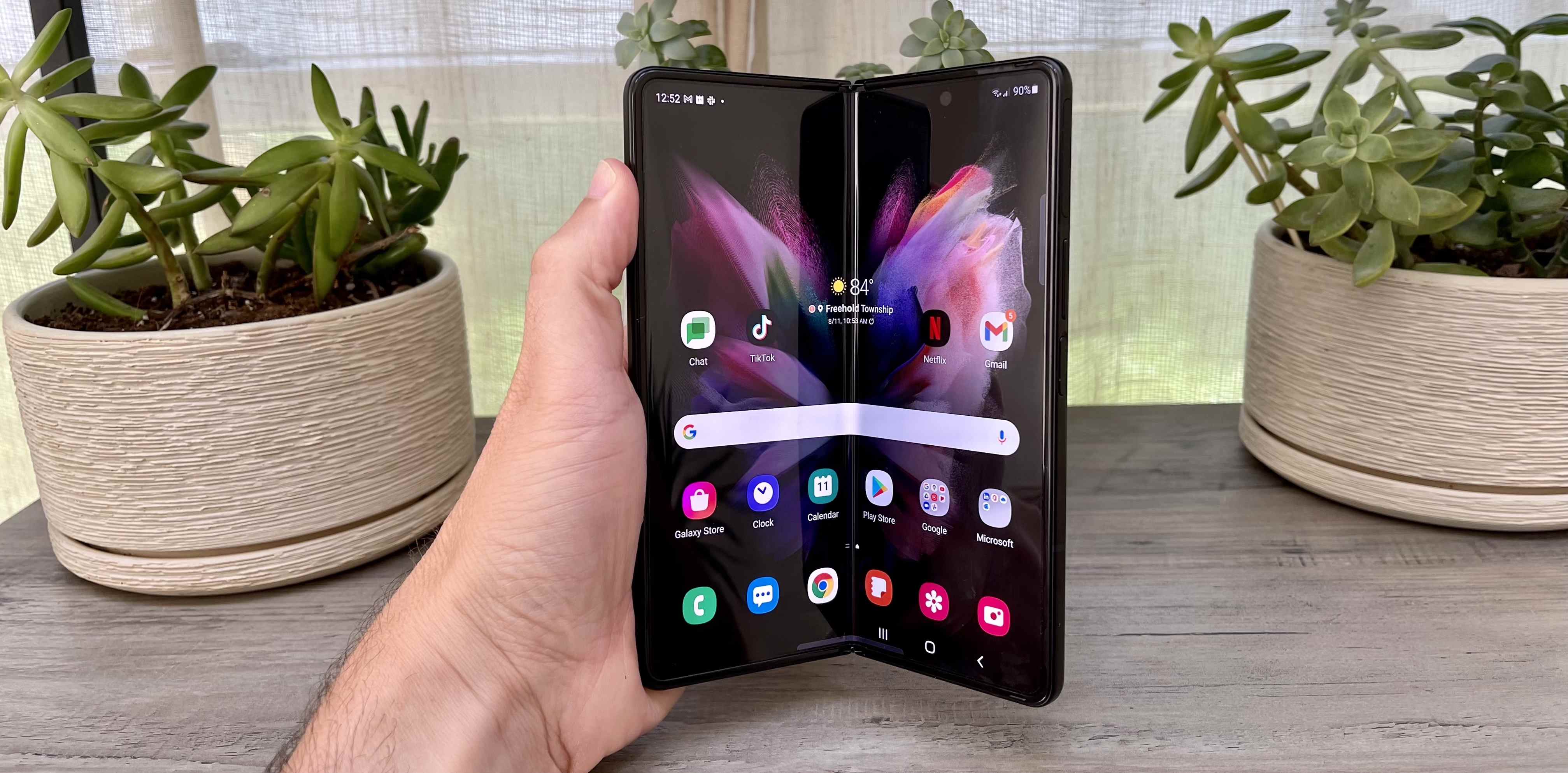 Samsung Galaxy Z Fold 3