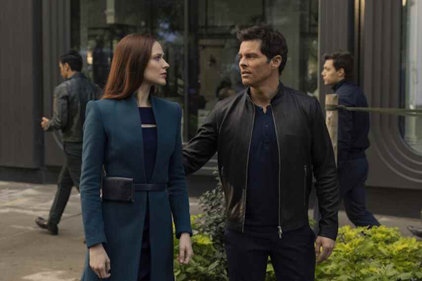 westworld saison 4 épisode 7, evan rachel wood comme dolores, james marsden comme nounours