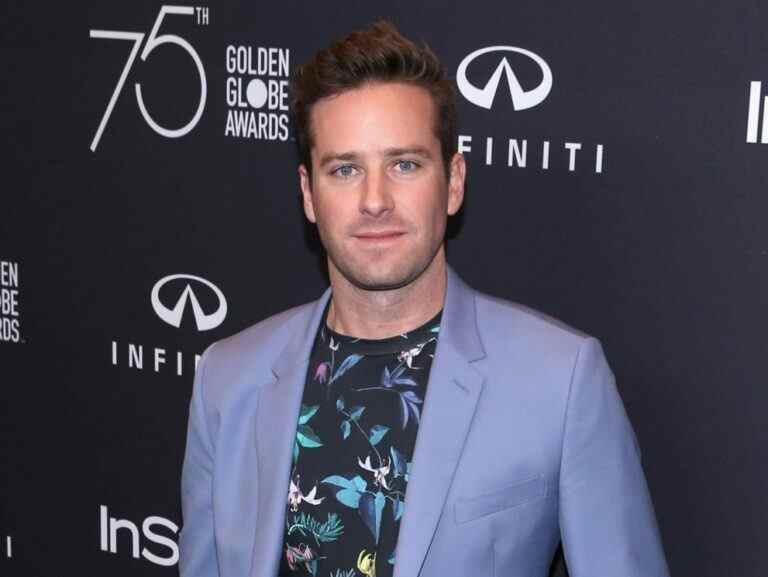 Les ex d’Armie Hammer font des affirmations effrayantes dans de nouvelles docuseries : « Je suis 100 % cannibale »