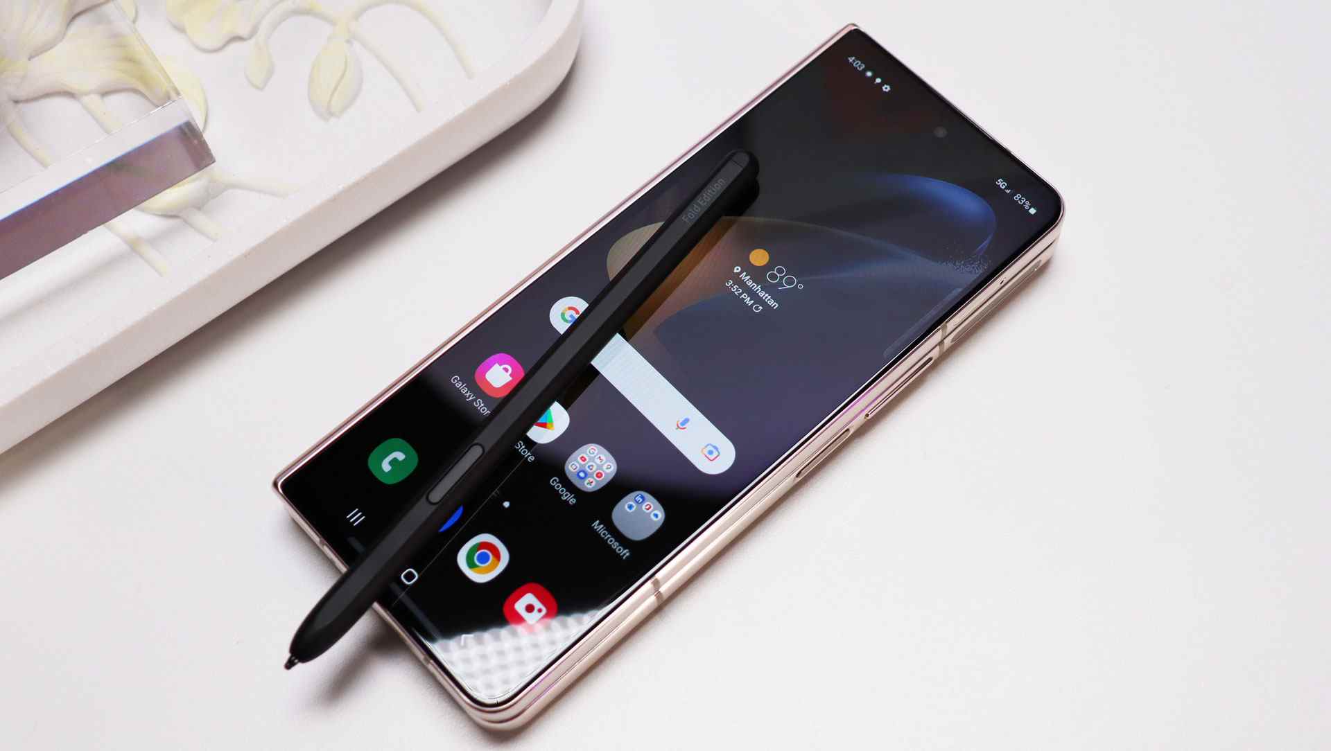 Samsung Galaxy Z Fold 4 avec stylet S