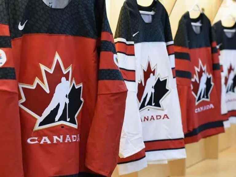 Un auteur canadien espère que le scandale de Hockey Canada mènera à des jours meilleurs