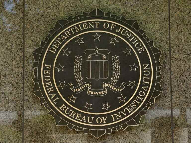 Un homme armé qui a tenté de pénétrer dans le bâtiment du FBI de l’Ohio abattu