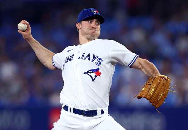 Les Blue Jays sont sortis avec une sortie solide de Ross Stripling, un coup sûr de George Springer