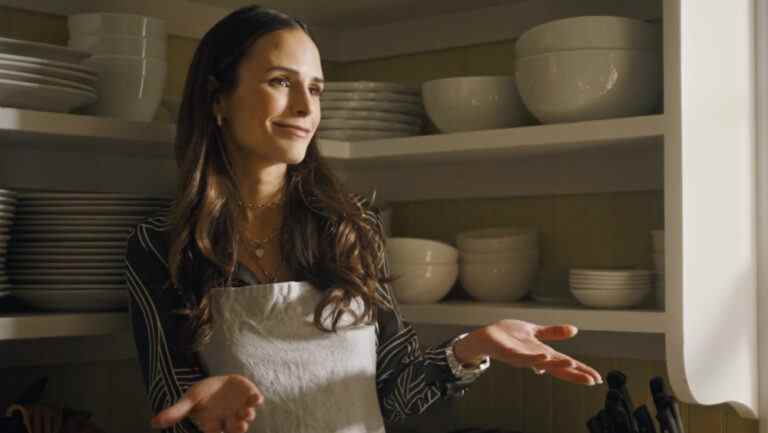  « Qui a invité Charlie ? »  Premier coup d'œil : Jordana Brewster Panics in COVID-Inspired Feature (EXCLUSIVE) Les plus populaires doivent être lus Inscrivez-vous aux newsletters Variety Plus de nos marques
	
	
