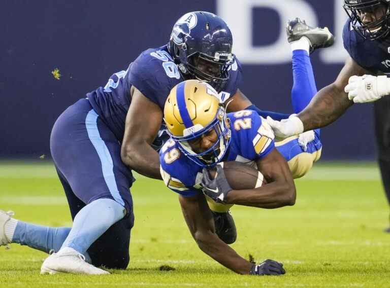 Le bug des blessures prend une autre bouchée des Argonauts de Toronto avec l’élite DE Ja’Gared Davis absent