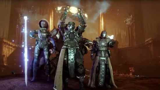 Destiny 2 Lightfall proposera une option de campagne légendaire.  Trois Gardiens montrant leurs pouvoirs sont montrés ici.