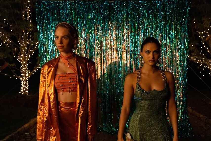 Revenge Maya Hawke et Camila Mendes