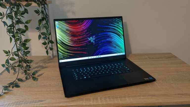 Razer Blade 17 gaming laptop