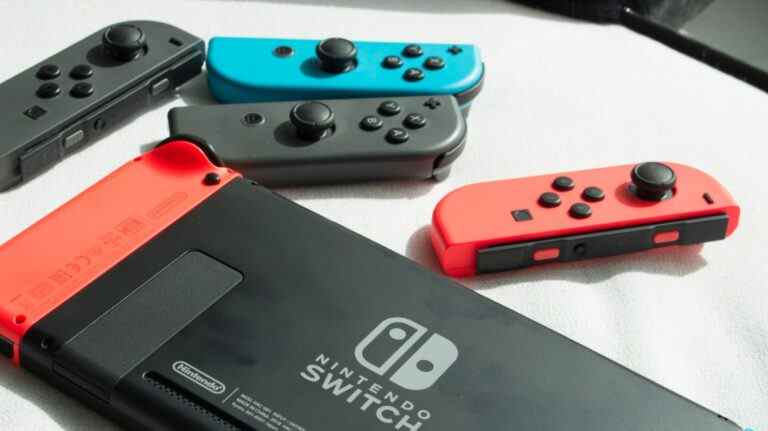 Comment charger les manettes Nintendo Switch