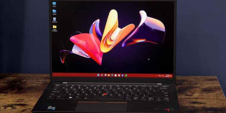 Test du Lenovo ThinkPad X1 Carbon Gen 10 : une version rapide mais imparfaite d’un excellent ordinateur portable