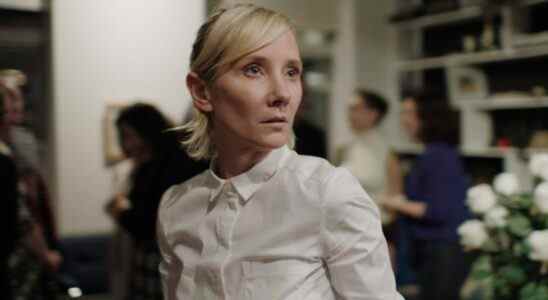 Anne Heche était le canari dans la mine de charbon culturelle, et elle méritait mieux