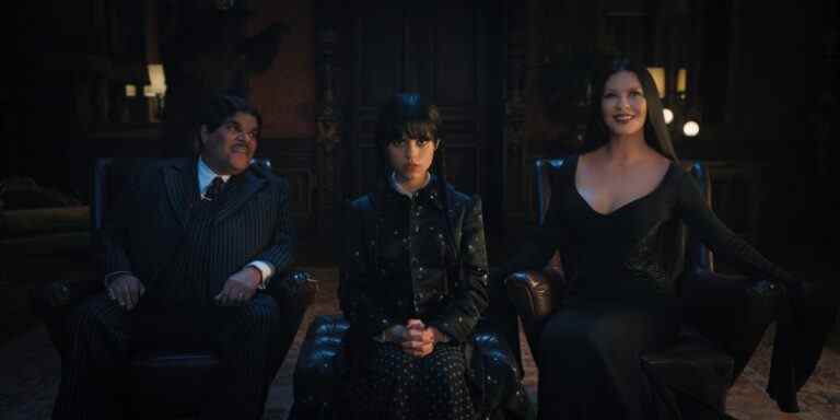 Wednesday. (L to R) Luis Guzmán as Gomez Addams, Jenna Ortega as Wednesday Addams, Catherine Zeta-Jones as Morticia Adams in episode 101 of Wednesday. Cr. Courtesy Of Netflix © 2022