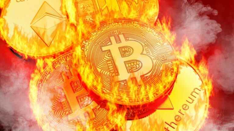 Bitcoin tombe sous 21.4K $, les commerçants perdent 600 millions de dollars