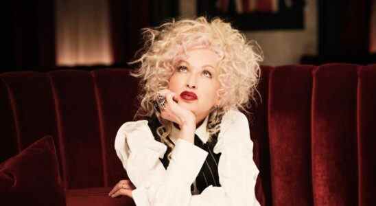 Cyndi Lauper rejoint Justina Machado dans la série Amazon "Horror of Dolores Roach" (EXCLUSIF) Les plus populaires doivent être lus Inscrivez-vous aux newsletters Variety Plus de nos marques