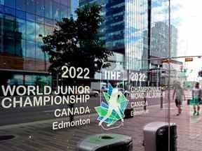 Le Championnat du monde junior 2022 de la Fédération internationale de hockey sur glace se déroulera du 9 au 20 août 2022 à Rogers Place à Edmonton.