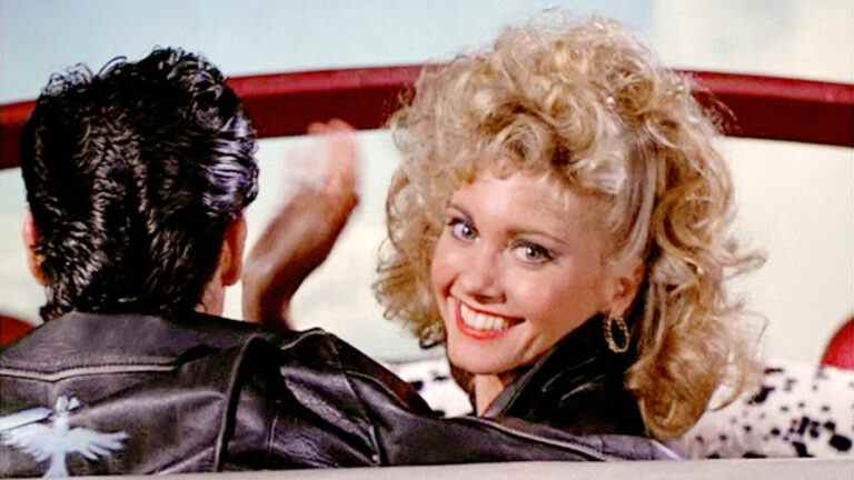 Grease retourne au cinéma pour une œuvre caritative en l'honneur de feu Olivia Newton-John
