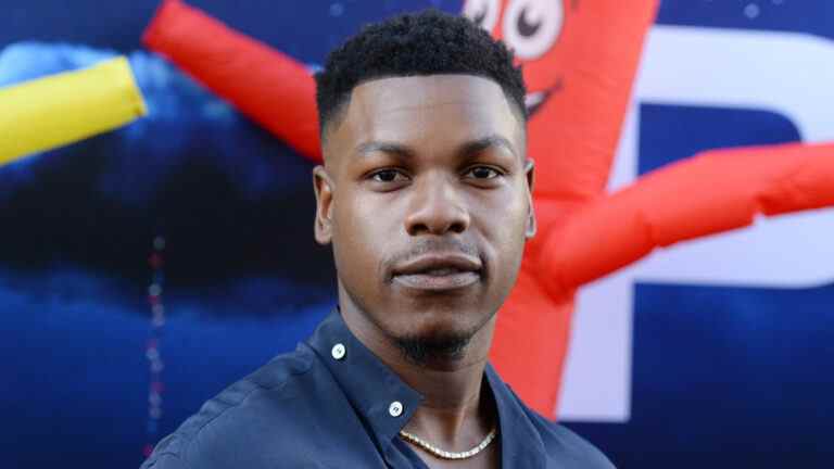 John Boyega est devenu "émotionnel" en regardant Ewan McGregor défendre la co-vedette d'Obi-Wan, Moses Ingram, contre les trolls racistes Les plus populaires doivent être lus Inscrivez-vous aux newsletters Variété Plus de nos marques
	
	
