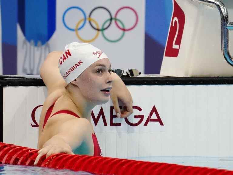 La nageuse vedette Penny Oleksiak subit une intervention chirurgicale pour réparer son genou