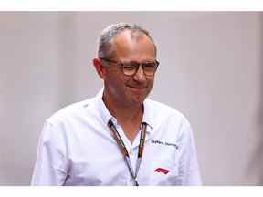 Stefano Domenicali, PDG du groupe de Formule 1, assiste aux qualifications avant le Grand Prix F1 de Monaco sur le Circuit de Monaco le 28 mai 2022 à Monte-Carlo, Monaco.