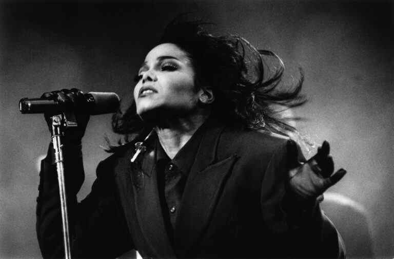 Le méga-hit de 1989 de Janet Jackson « Rhythm Nation » écrase sonorement les vieux disques durs