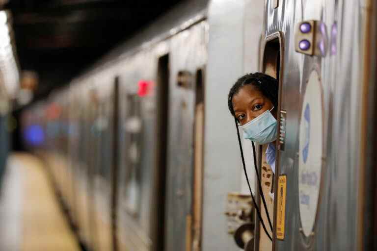 Le service cellulaire arrive dans les tunnels du métro de New York, mais cela va prendre un certain temps