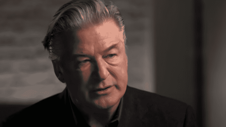 Alec Baldwin speaks out about Rust gun safety incident to ABC News December 2021