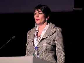 Ghislaine Maxwell prend la parole au Arctic Circle Forum à Reykjavik, Islande, octobre 2013.