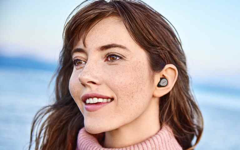 Les écouteurs Elite 7 Pro ANC de Jabra tombent à un nouveau plus bas de 130 $